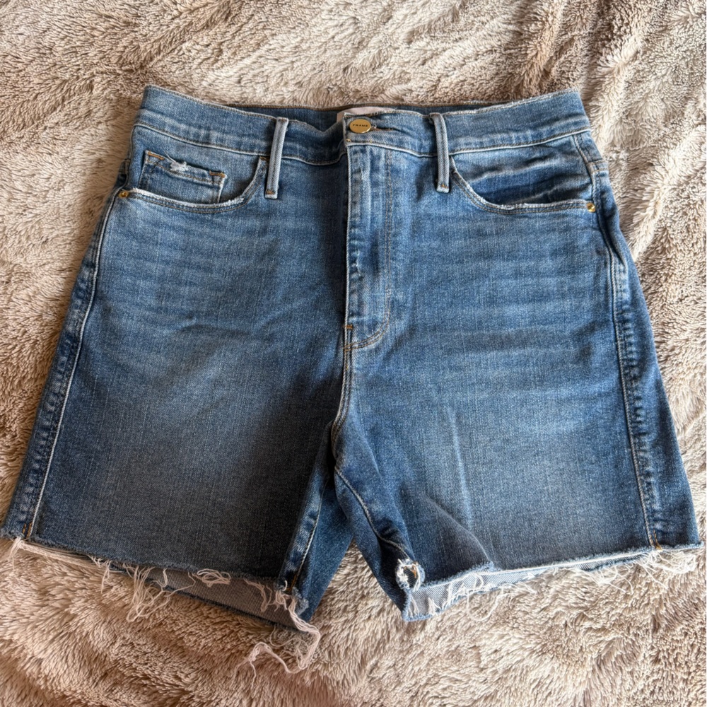 Frame Le Tour Denim Shorts - Size 28